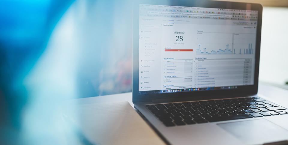 ezPrint manager è il sistema web per la preventivazione e la gestione della commessa per la stampa.